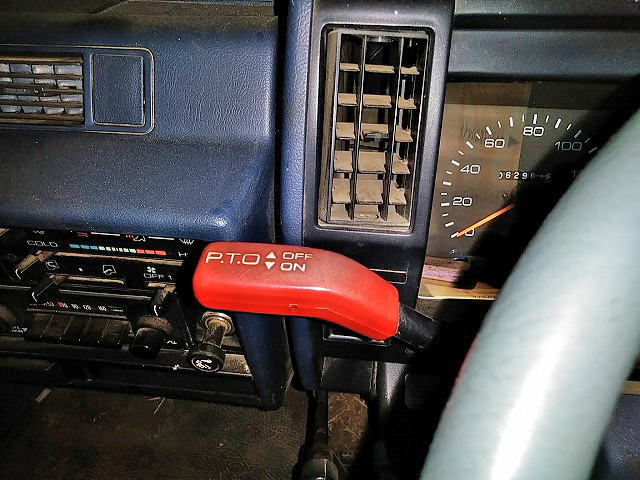 いすゞエルフローダーダンプ小型（2t・3t）[写真33]