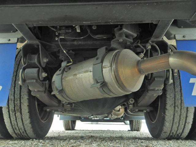 三菱ふそうキャンター冷凍車（冷蔵車）小型（2t・3t）[写真15]