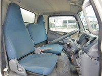 三菱ふそうキャンター冷凍車（冷蔵車）小型（2t・3t）[写真17]