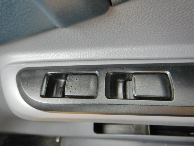 三菱ふそうキャンター冷凍車（冷蔵車）小型（2t・3t）[写真20]