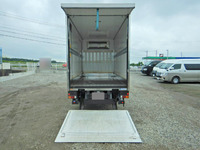 三菱ふそうキャンター冷凍車（冷蔵車）小型（2t・3t）[写真06]