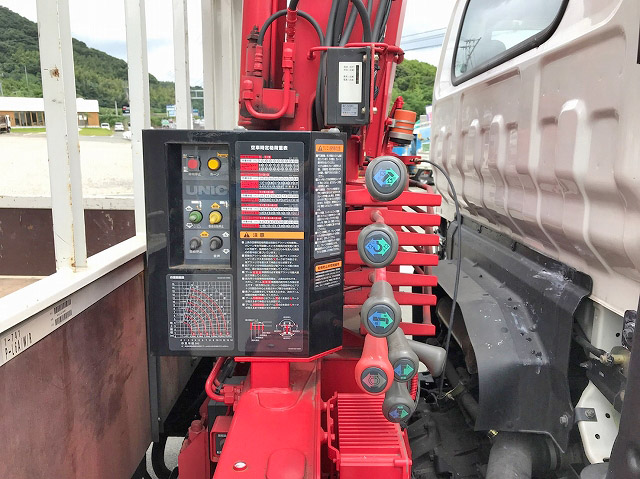 いすゞエルフユニック6段小型（2t・3t）[写真14]