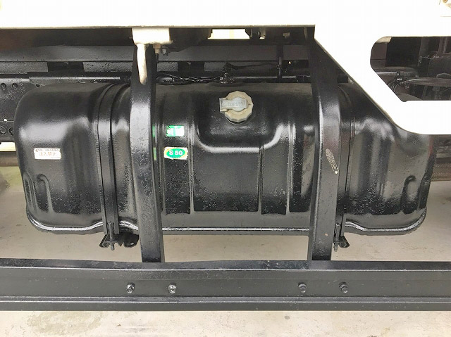 いすゞエルフユニック6段小型（2t・3t）[写真19]