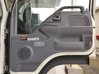 いすゞエルフユニック6段小型（2t・3t）[写真29]