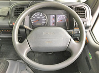 いすゞエルフユニック6段小型（2t・3t）[写真38]