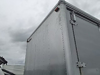 いすゞフォワードアルミバン中型（4t）[写真21]