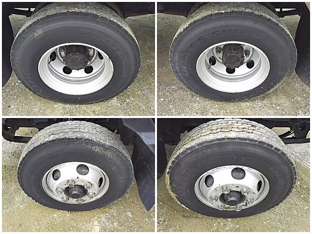 いすゞフォワードアルミバン中型（4t）[写真37]