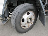 いすゞエルフ幌ウイング小型（2t・3t）[写真16]