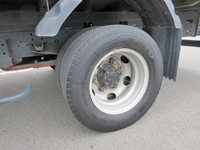 いすゞエルフ幌ウイング小型（2t・3t）[写真17]