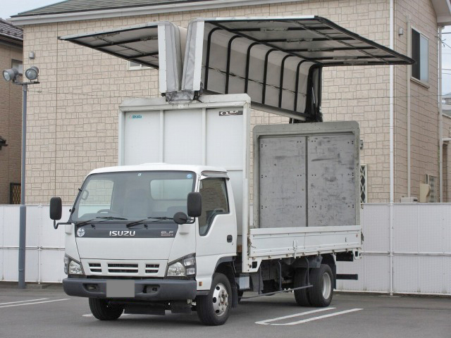 いすゞエルフ幌ウイング小型（2t・3t）[写真05]