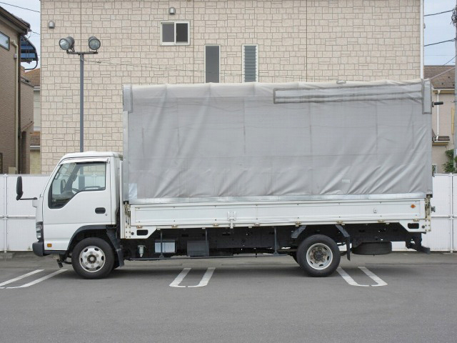 いすゞエルフ幌ウイング小型（2t・3t）[写真06]