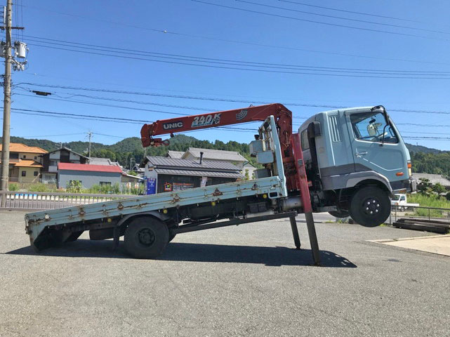 三菱ふそうファイターセルフクレーン3段中型（4t）[写真10]