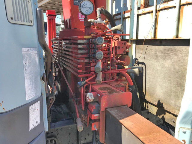 三菱ふそうファイターセルフクレーン3段中型（4t）[写真19]