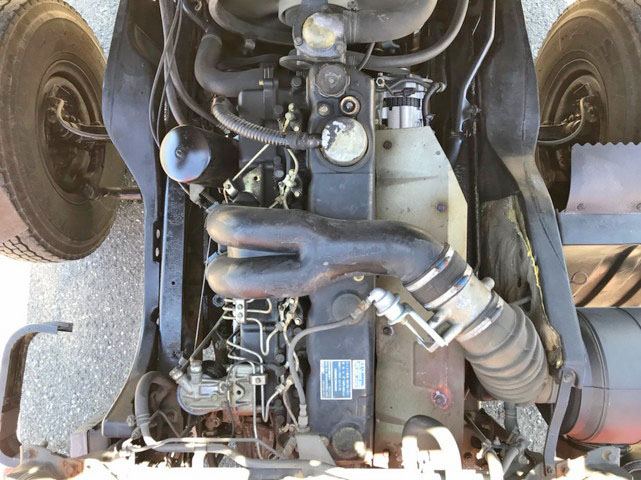 三菱ふそうファイターセルフクレーン3段中型（4t）[写真28]