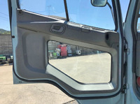 三菱ふそうファイターセルフクレーン3段中型（4t）[写真32]