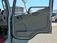 三菱ふそうファイターセルフクレーン3段中型（4t）[写真33]