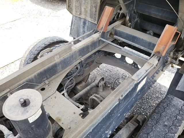 三菱ふそうスーパーグレートダンプ大型（10t）[写真14]