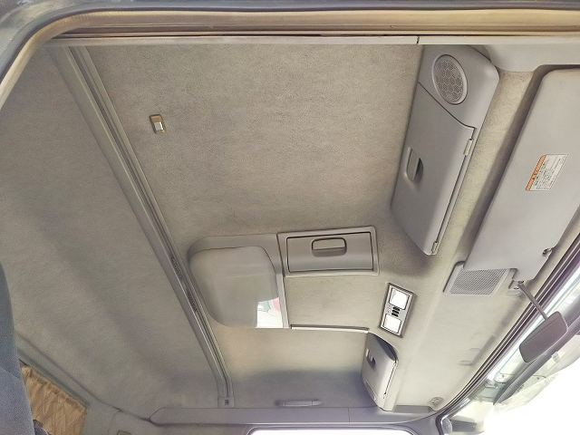 三菱ふそうスーパーグレートダンプ大型（10t）[写真30]