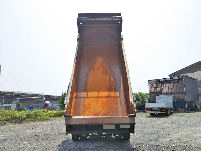 三菱ふそうスーパーグレートダンプ大型（10t）[写真09]