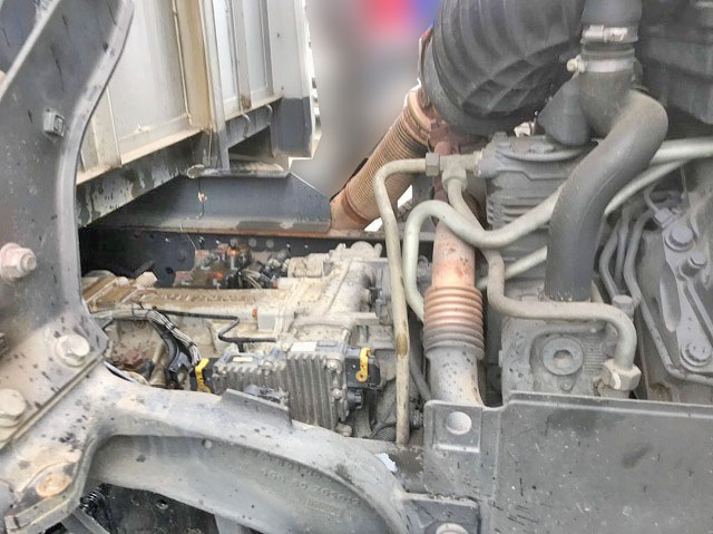 メルセデスベンツアクトロスアルミブロック大型（10t）[写真19]