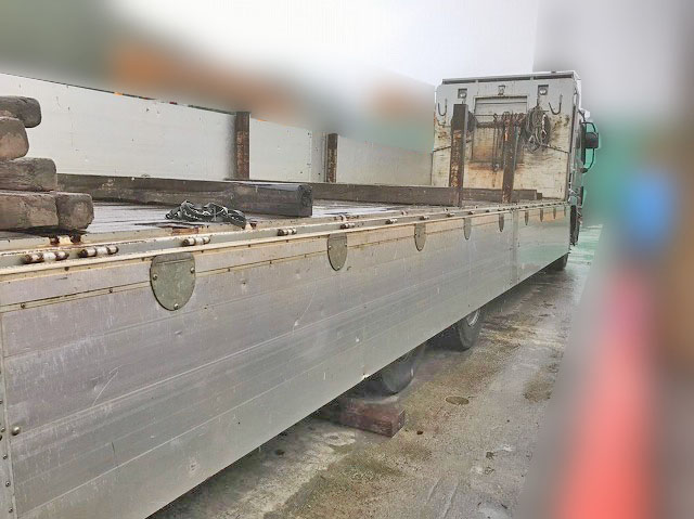 メルセデスベンツアクトロスアルミブロック大型（10t）[写真03]