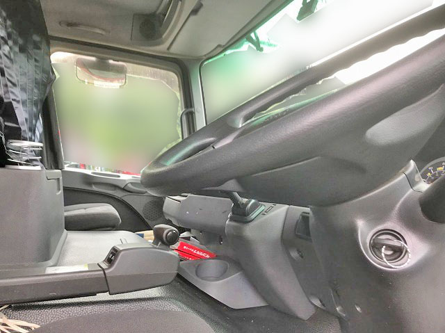 メルセデスベンツアクトロスアルミブロック大型（10t）[写真33]