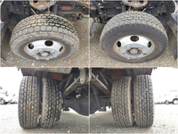 いすゞエルフ平ボディ小型（2t・3t）[写真17]