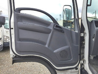 いすゞエルフ平ボディ小型（2t・3t）[写真22]