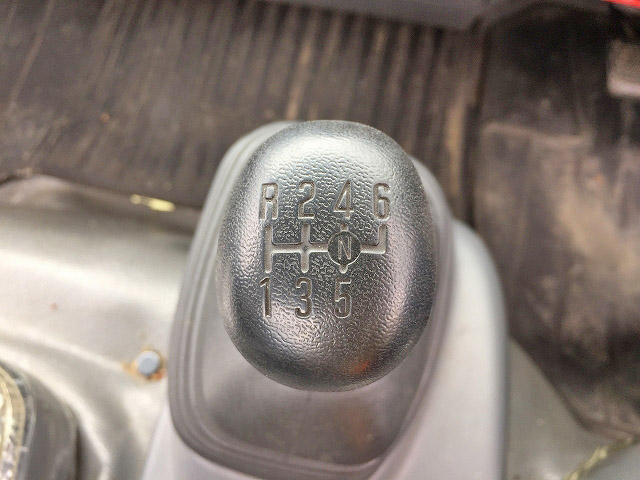 いすゞエルフ平ボディ小型（2t・3t）[写真33]