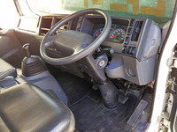 いすゞエルフ平ボディ小型（2t・3t）[写真32]