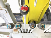 三菱ふそうファイター穴掘建柱車中型（4t）[写真19]