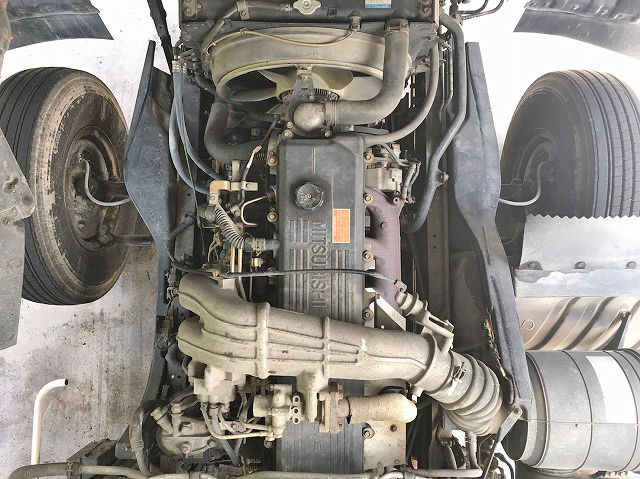 三菱ふそうファイター穴掘建柱車中型（4t）[写真27]