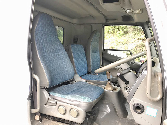 三菱ふそうファイター穴掘建柱車中型（4t）[写真30]