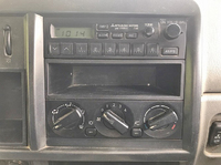 三菱ふそうファイター穴掘建柱車中型（4t）[写真36]