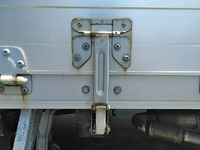 いすゞフォワードアルミウイング中型（4t）[写真15]