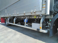 いすゞフォワードアルミウイング中型（4t）[写真16]