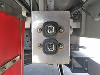 いすゞフォワードアルミウイング中型（4t）[写真18]