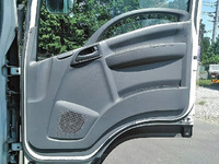 いすゞフォワードアルミウイング中型（4t）[写真29]