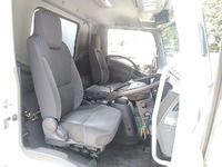 いすゞフォワードアルミウイング中型（4t）[写真30]