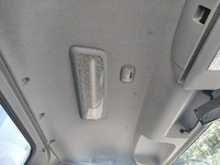 いすゞフォワードアルミウイング中型（4t）[写真34]