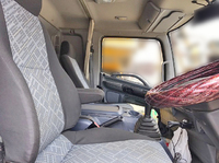 日野レンジャーユニック5段増トン（6t・8t）[写真21]