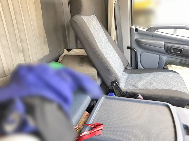 日野レンジャーユニック5段増トン（6t・8t）[写真23]