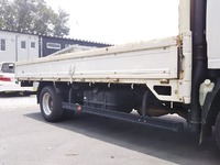 いすゞエルフ平ボディ小型（2t・3t）[写真17]