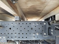 いすゞエルフ平ボディ小型（2t・3t）[写真20]