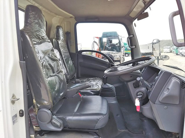 いすゞエルフ平ボディ小型（2t・3t）[写真31]