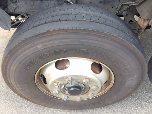 日野プロフィアアルミブロック大型（10t）[写真21]