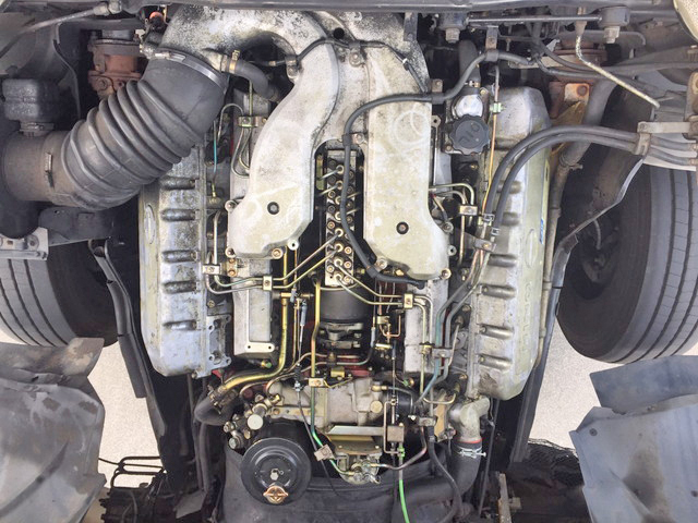 日野プロフィアアルミブロック大型（10t）[写真24]