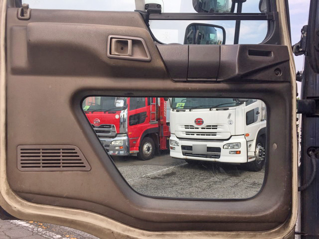 日野プロフィアアルミブロック大型（10t）[写真27]