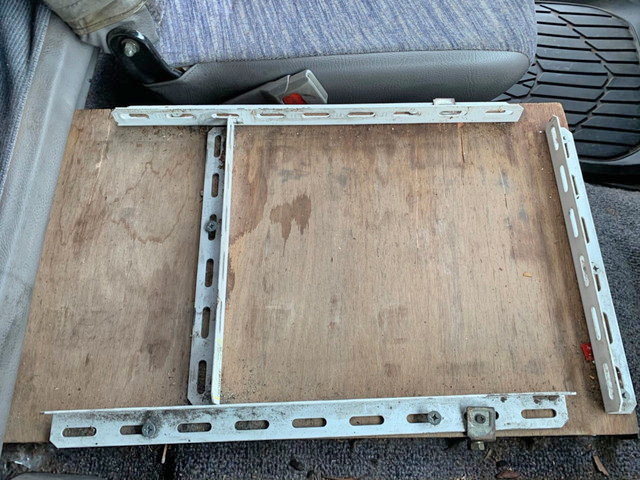 日野プロフィアアルミブロック大型（10t）[写真37]