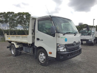 日野デュトロローダーダンプ小型（2t・3t）[写真03]